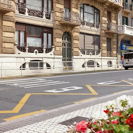 Apartment Zubieta Playa 2 By Feelfree *
